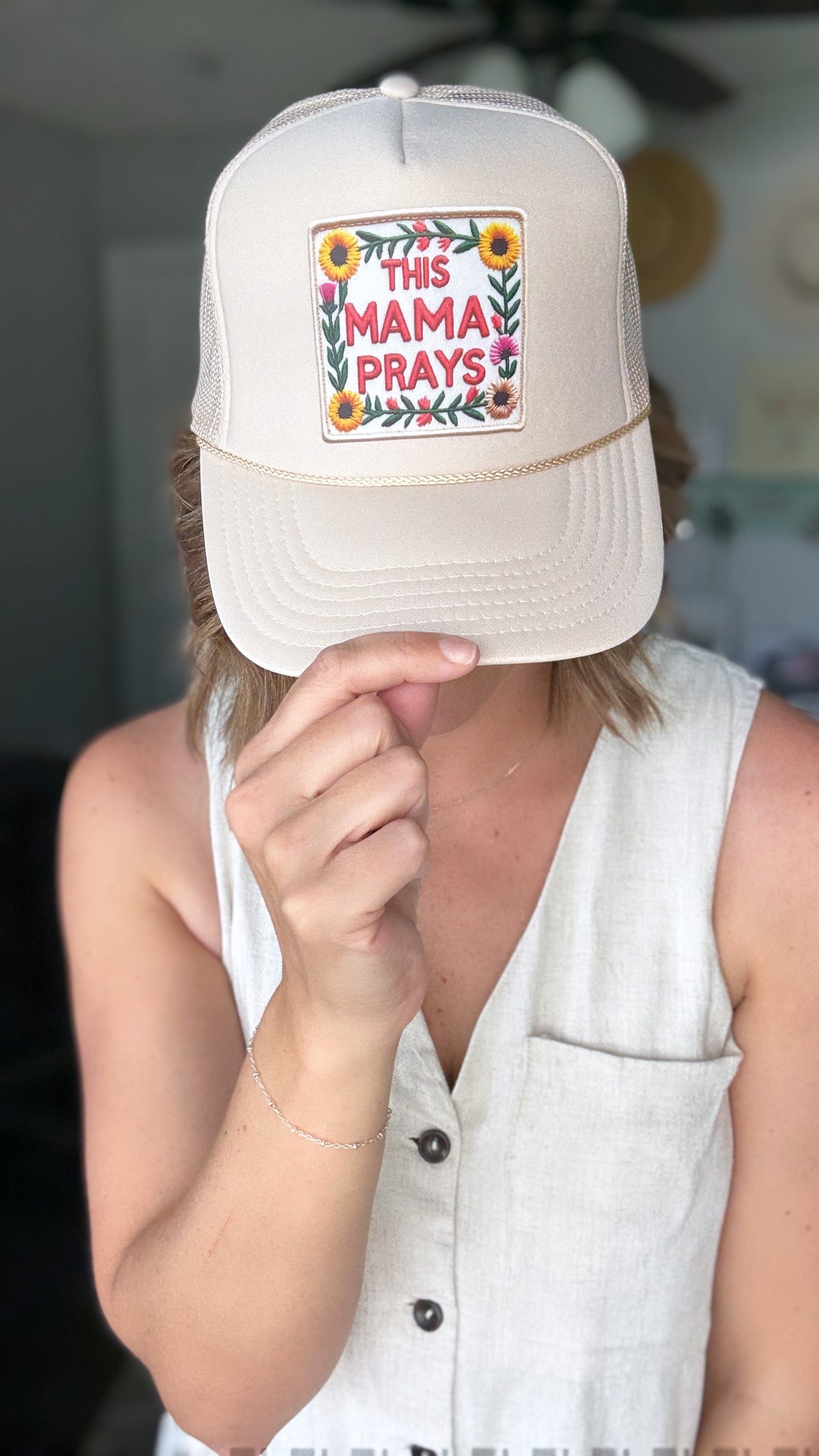 This Mama Prays Trucker